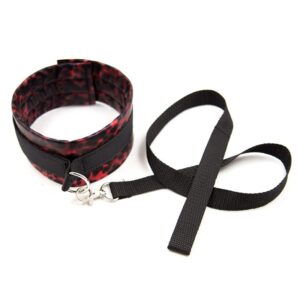 Scarlet Seduction: Red Leopard Print BDSM Set - Image 3